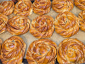 Cinnamon knot